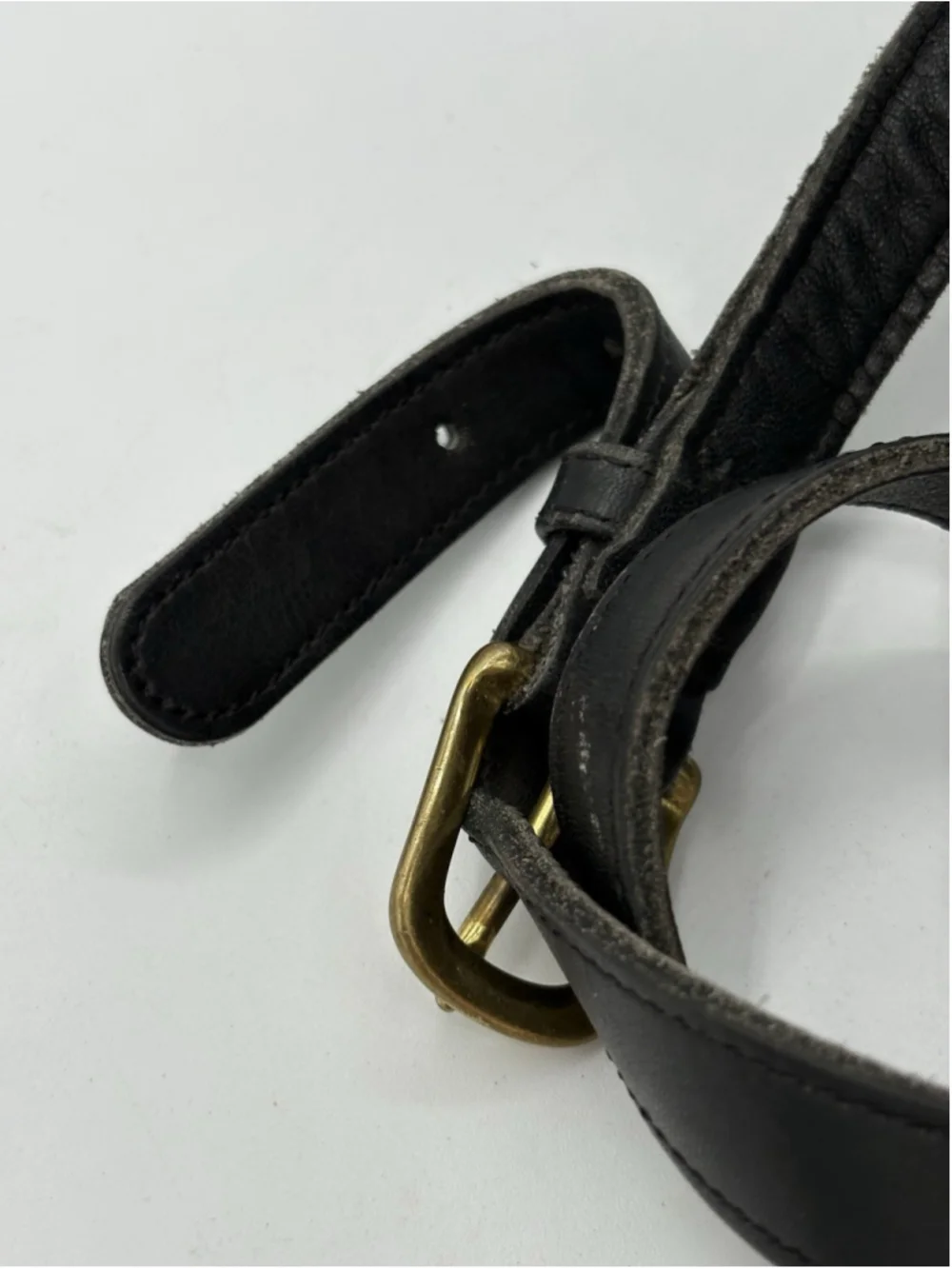 Vintage COACH Daypack Leather Black Turn Lock Logo Charm USA D8D-9791